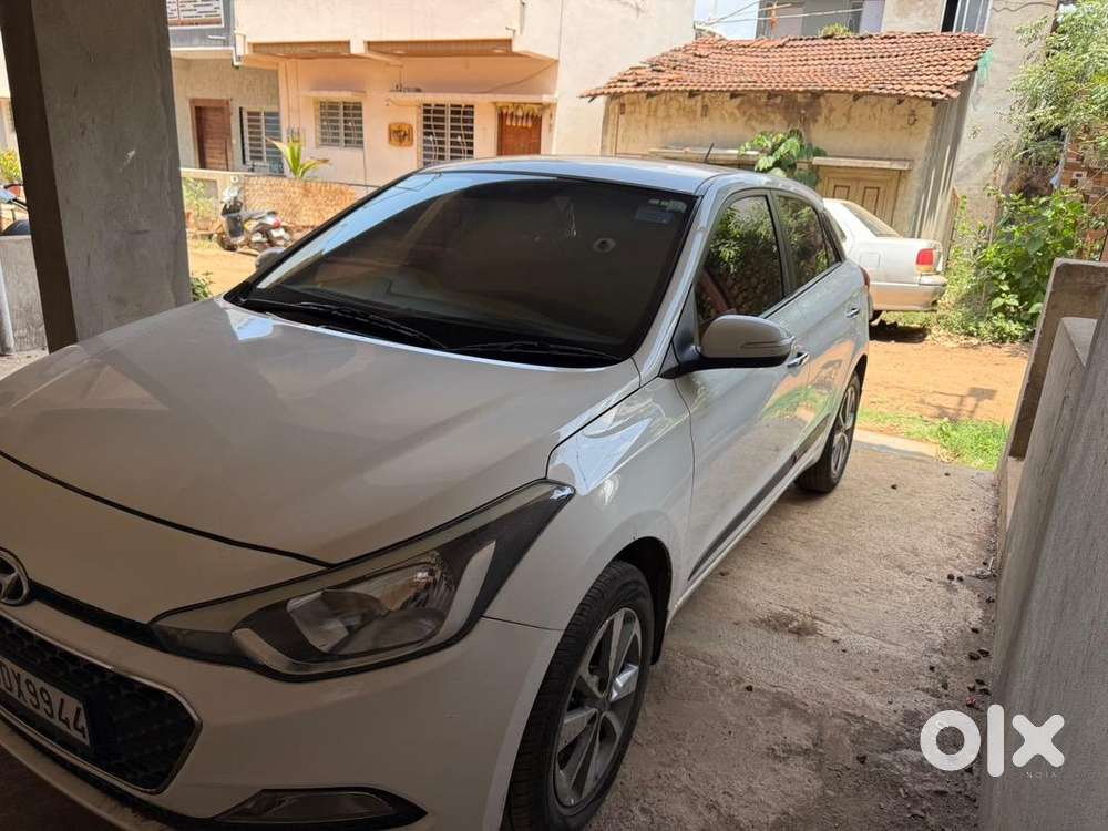 Hyundai 2016 Car Petrol