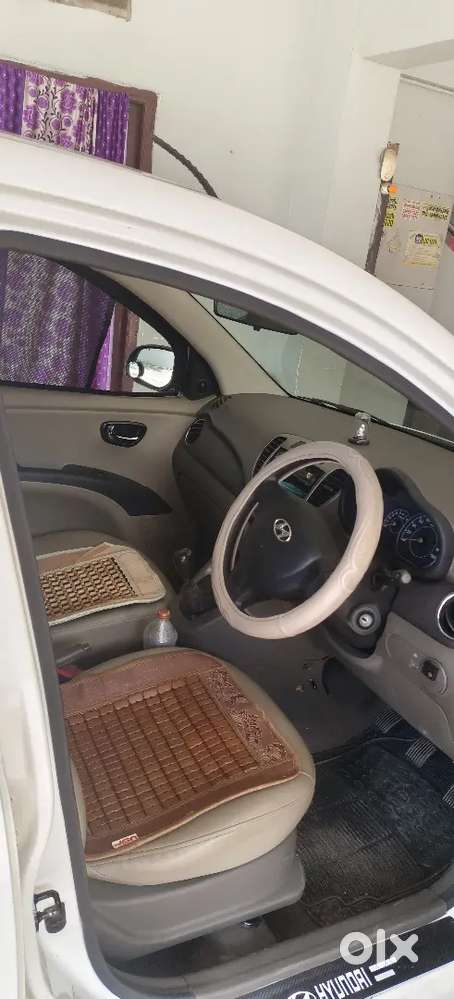 Hyundai I 10 Cng & Petrol