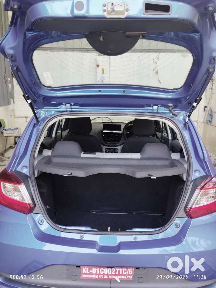 Tata Tiago 1.2 Revotron Xza, 2025, Petrol
