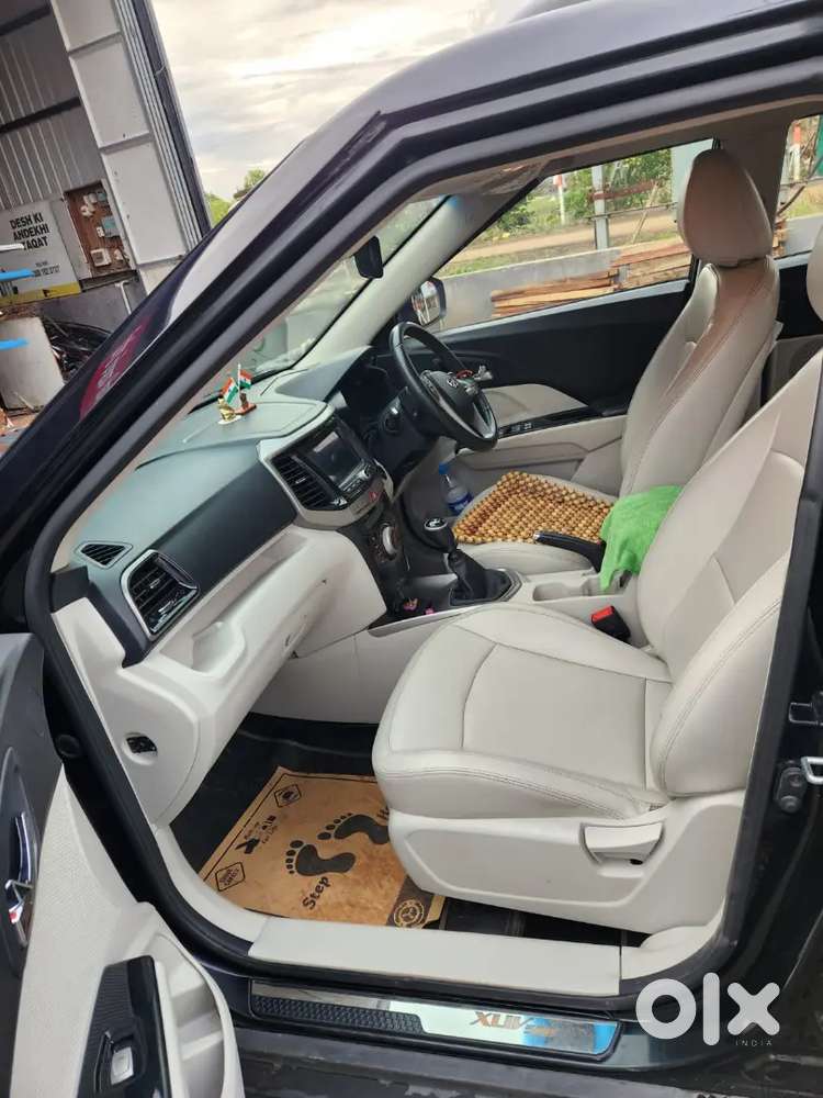 Mahindra Xuv300 2022 Diesel Well Maintained