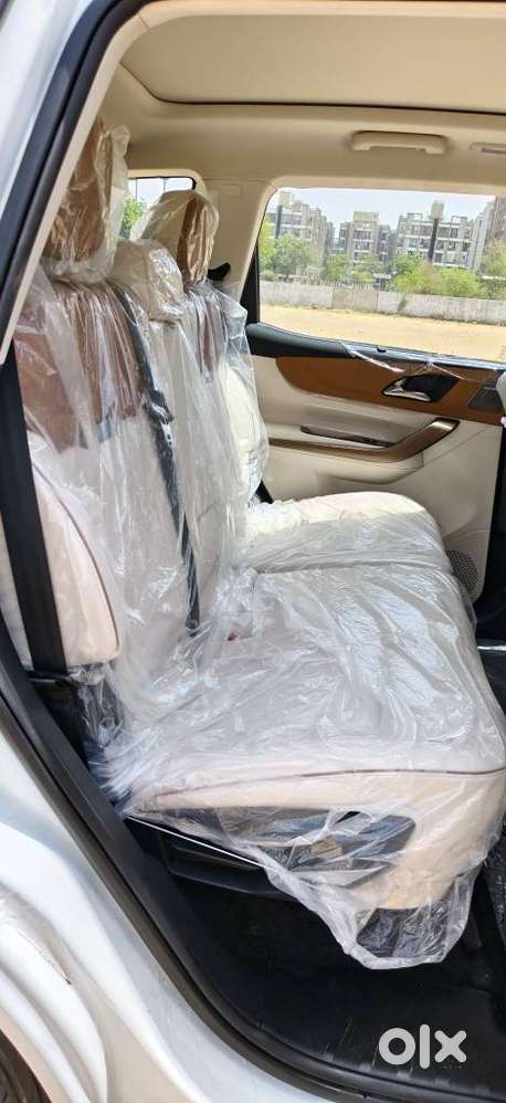 Mahindra Xuv 7xo Ax, 2026, Diesel