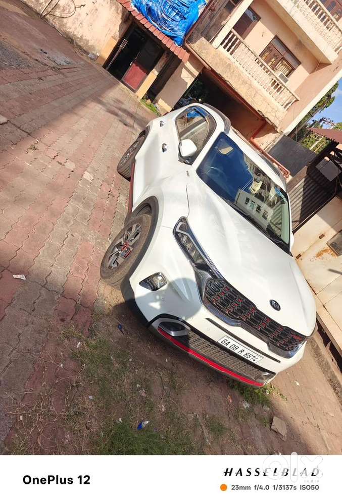Kia Sonet 2020 Petrol Well Maintained