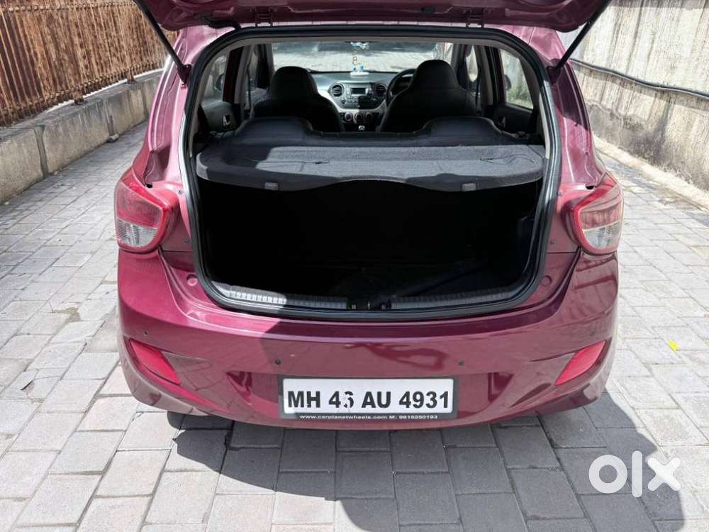 Hyundai Grand I10 Sportz, 2016, Petrol