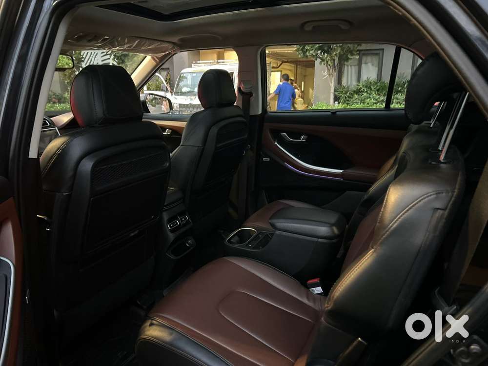 Hyundai Alcazar 2.0 Signature (o) Petrol At 6 Str, 2021, Petrol