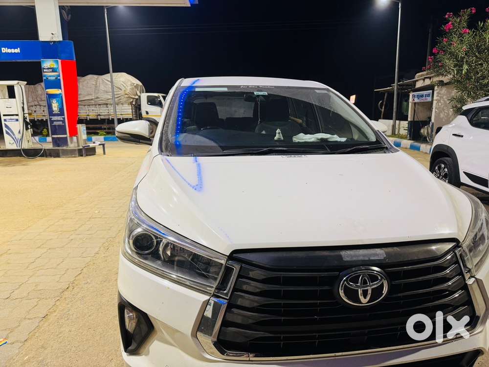 Toyota Innova Crysta 2022 Diesel Well Maintained