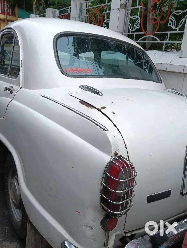 Ambassador Classic 1500 2007