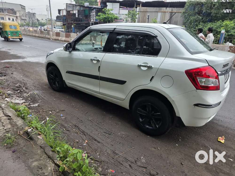 Maruti Suzuki Swift Dzire 2015 Diesel 144600 Km Driven