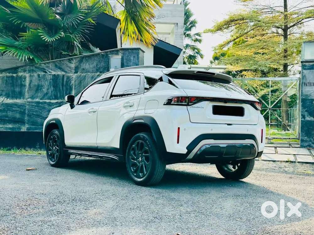 Maruti Suzuki Fronx Delta Plus 1.2l Ags, 2025, Petrol