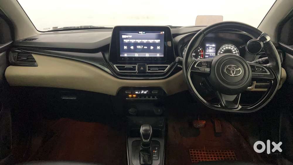 Toyota Glanza 1.2 V Amt, 2022, Petrol