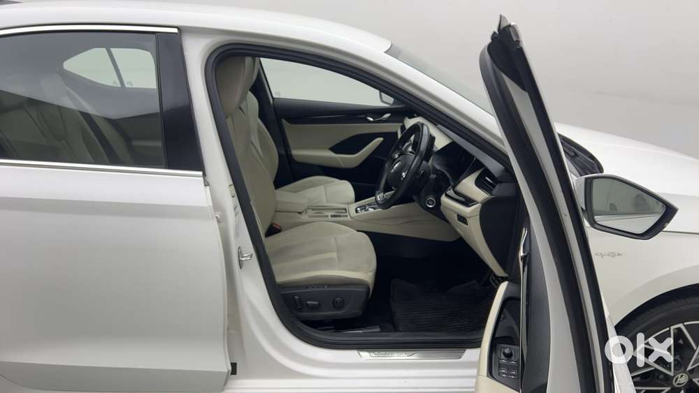 Skoda Octavia 2.0 L K Tsi At, 2021, Petrol