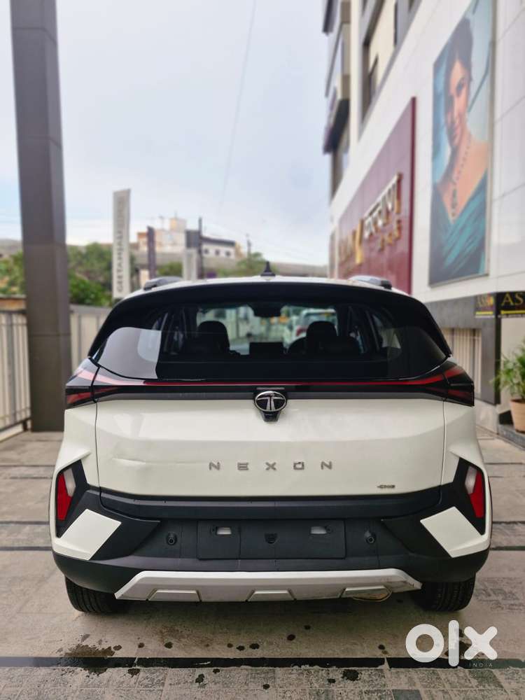 Tata Nexon Fearless Plus (ps) 1.2 Icng 6mt Red Dark Edition, 2025, C..