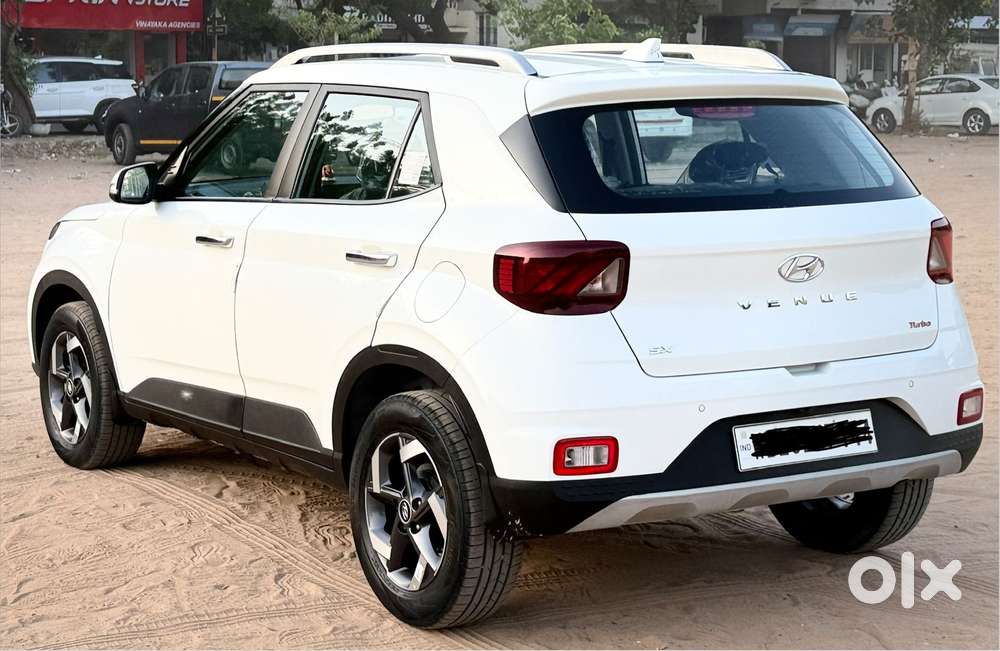 Hyundai Venue, 2022, Petrol