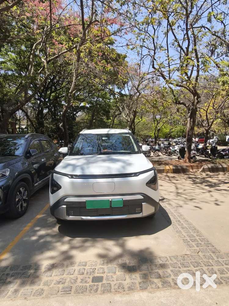 Kia Carens Ev 2025 Electric Well Maintained