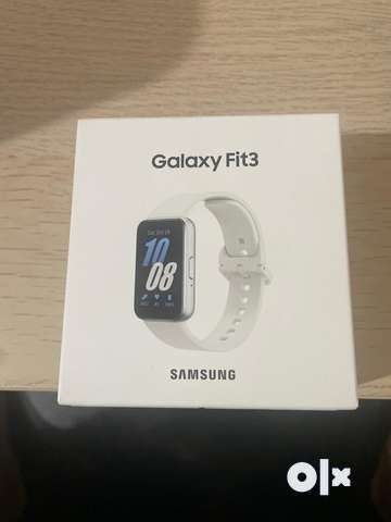 Galaxy fit 2024 with iphone