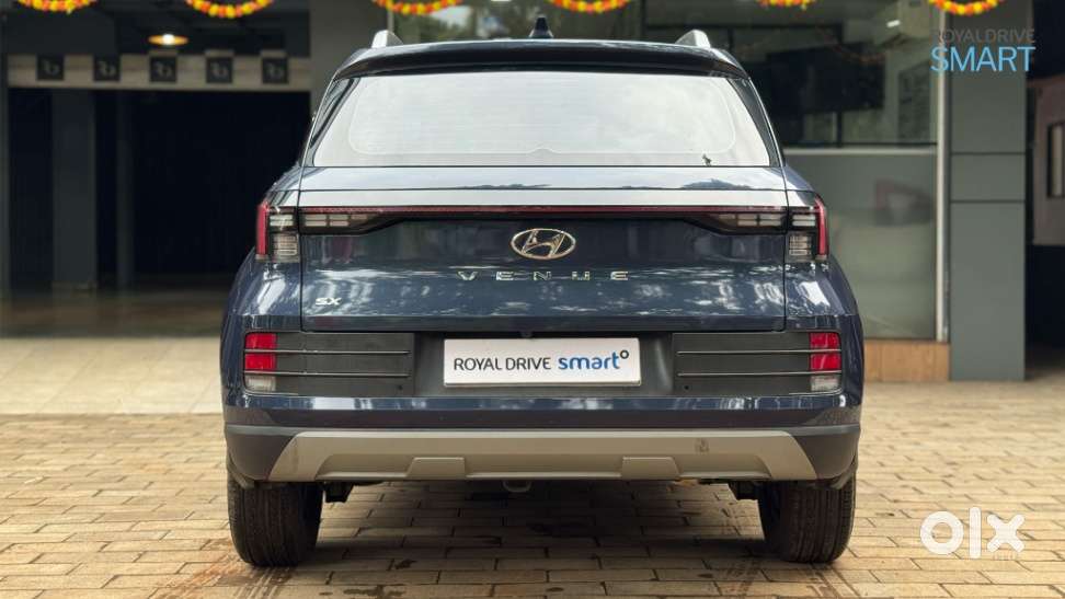 Hyundai Venue, 2022, Petrol