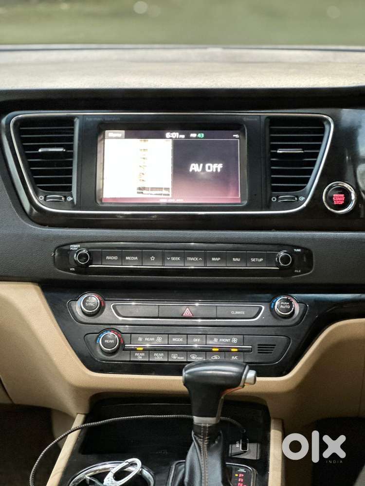 Kia Carnival Limousine Plus 7 Str, 2020, Diesel