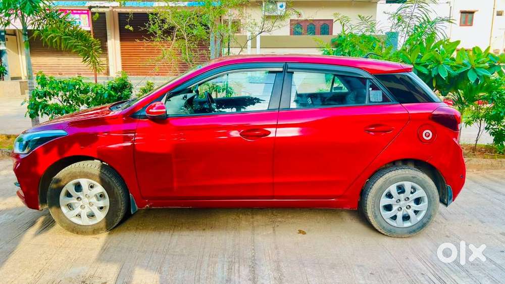 2018 Hyundai I20 Sportz Petrol  1st Owner  Family Used  No Accident