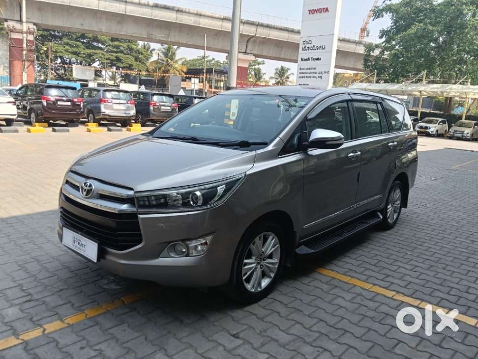 Toyota Innova Crysta Zx 2.4 Diesel 7 Seater, 2016, Diesel