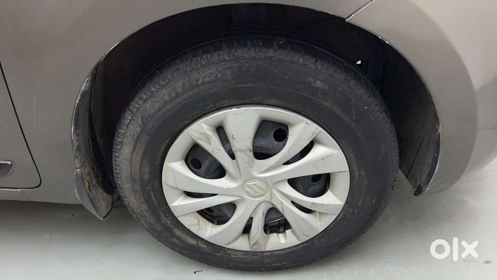 Maruti Suzuki Swift Amt Vvt Vxi, 2019, Petrol