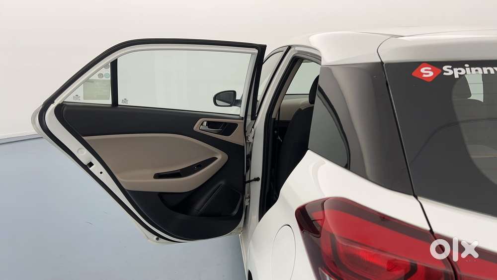 Hyundai Elite I20 Asta (o) 1.2 Mt, 2017, Petrol