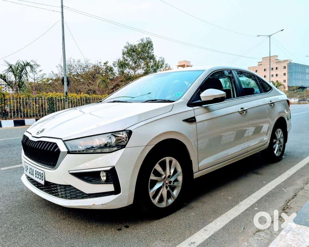 Skoda Slavia Ambition 1.5l Tsi Mt, 2023, Petrol