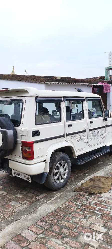Mahindra Bolero Neo 2017 Diesel Automatic