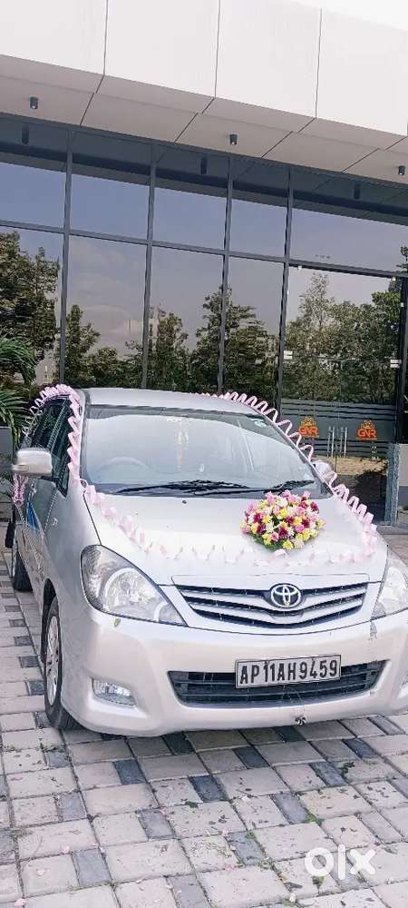 Toyota Innova 2.0 Petrol 2010 Diesel