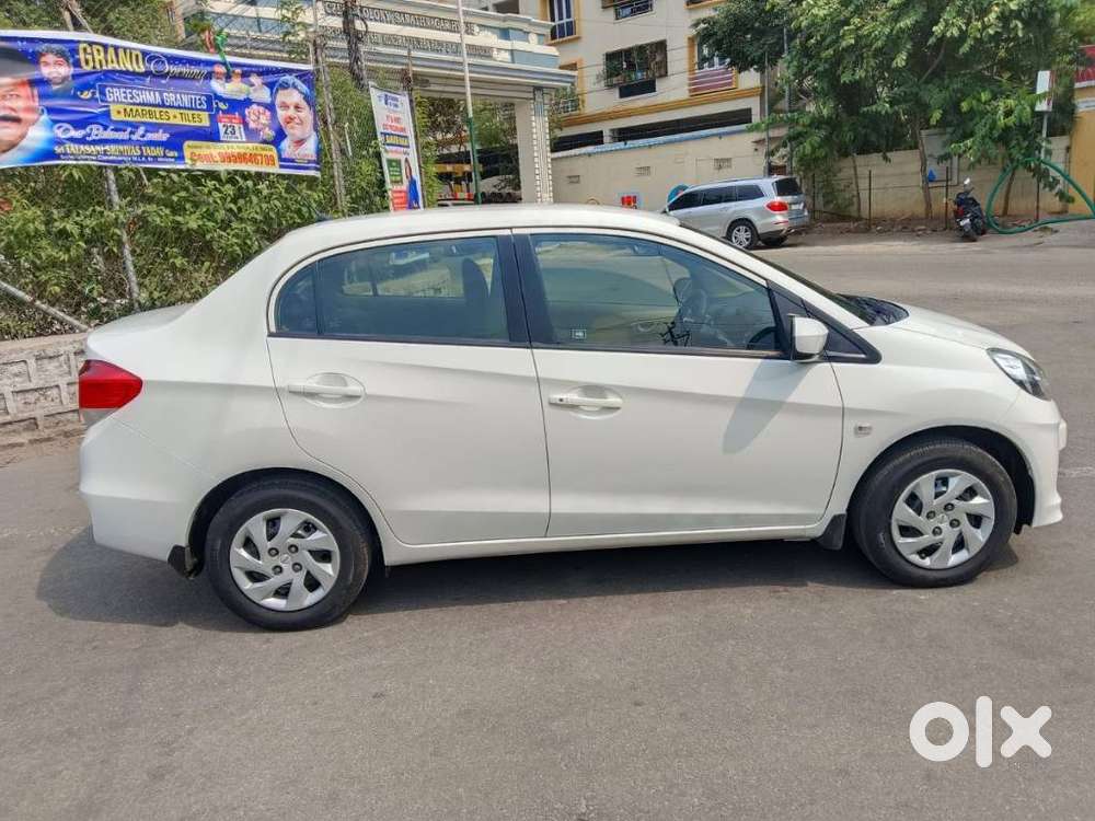 Honda Amaze, 2015, Petrol