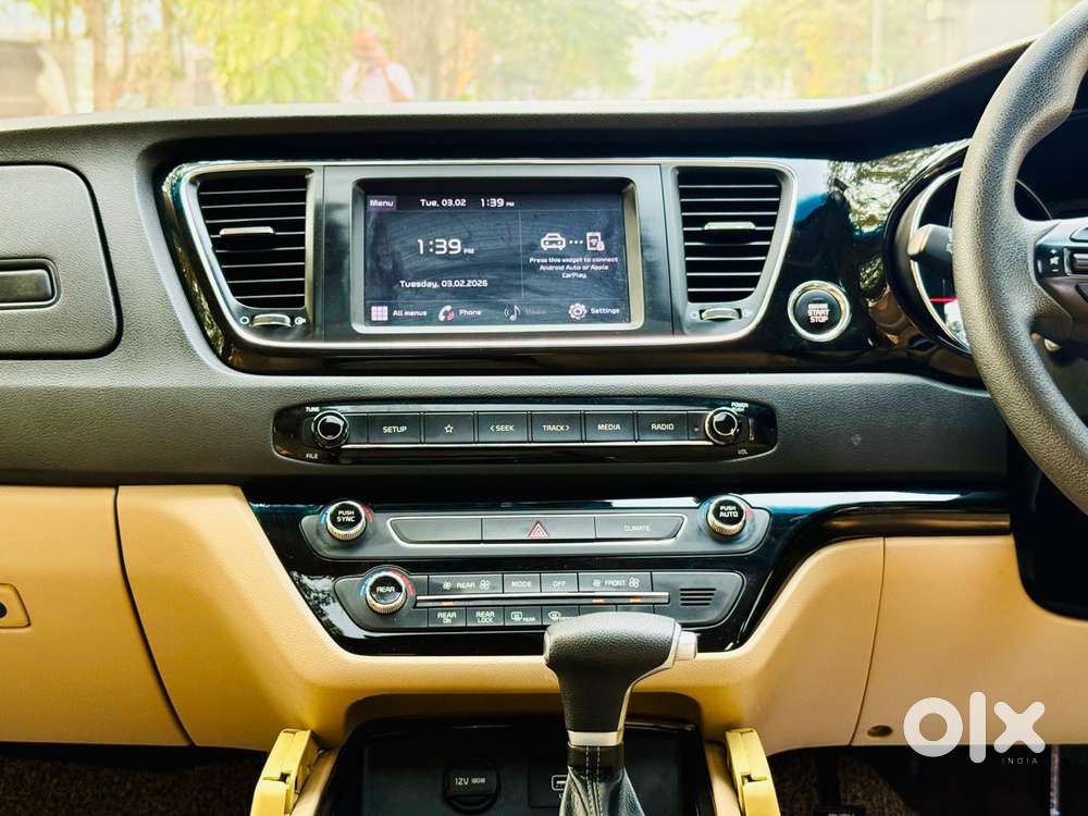 Kia Carnival Prestige, 2021, Diesel