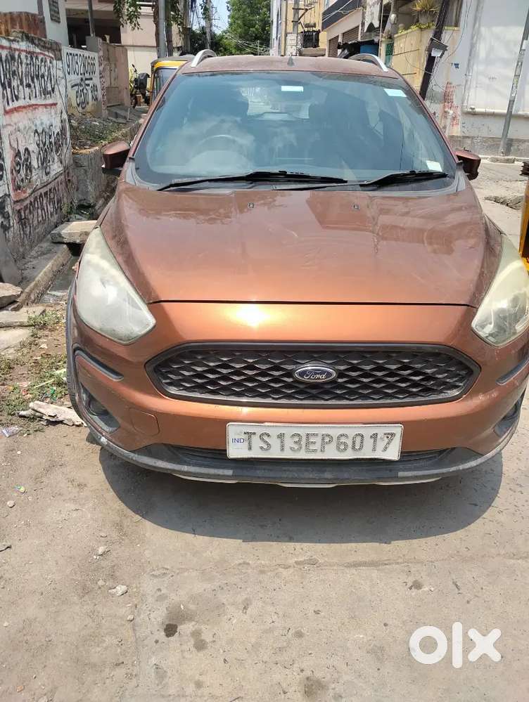 Ford Freestyle 2019 Petrol 98000 Km Driven