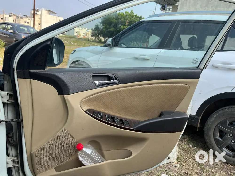 Hyundai Verna Vtvt 2012