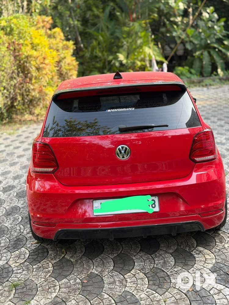 Volkswagen Polo 2015 Year