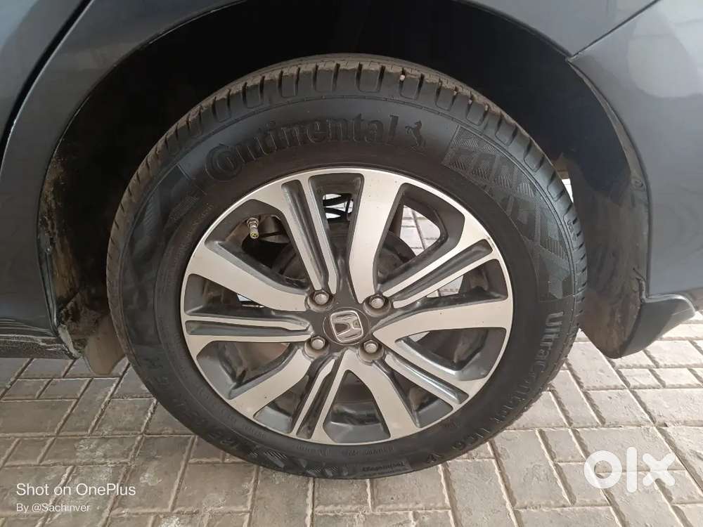 Ind. Buyers Please - 4yr Honda Amaze Automatic For Sale