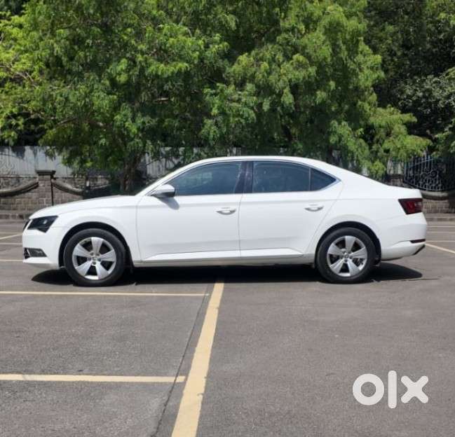 Skoda Superb Style 2.0 Tdi At, 2019, Diesel