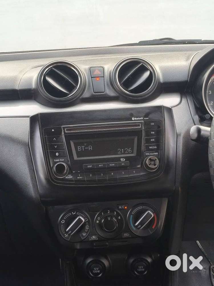 Maruti Suzuki Swift 2018 Vxi, 2019, Petrol