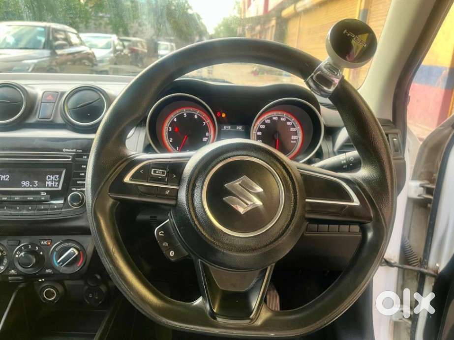 Maruti Suzuki Swift Vxi Ags, 2020, Petrol