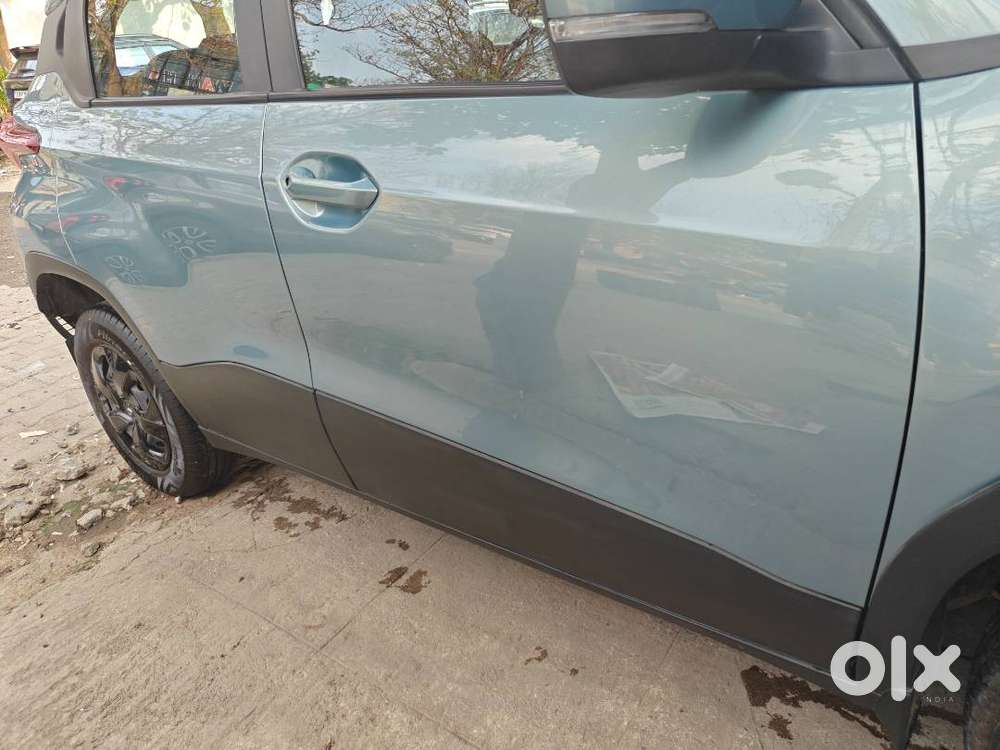 Tata Punch 2023 Petrol Adv Rhythm Amt