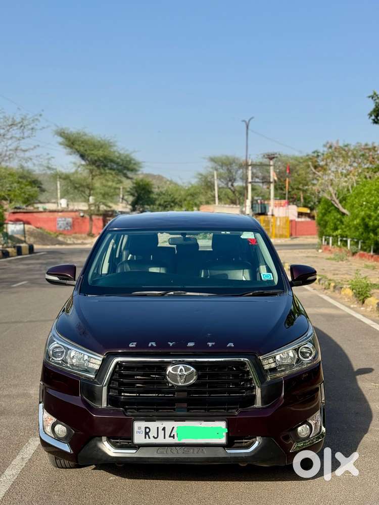 Toyota Innova Crysta 2.4 V 8 Str, 2017, Diesel