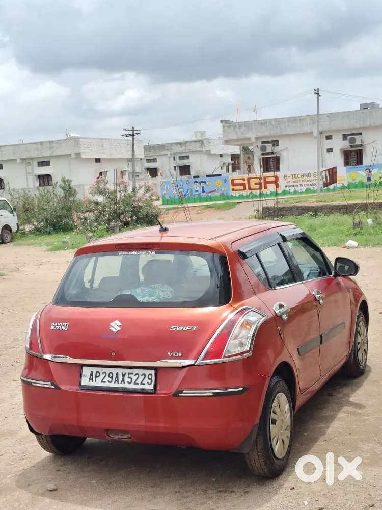 Maruti Swift Ddis Vdi 2013.non Accident Vehicle.original Paint.4new Ty