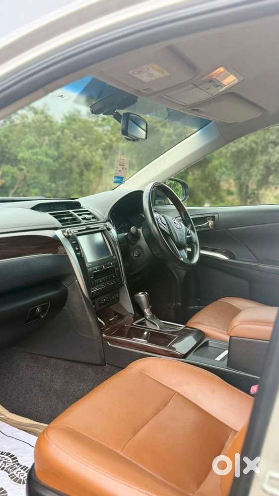 Toyota Camry 2018 Petrol Hybrid 57000 Km Driven