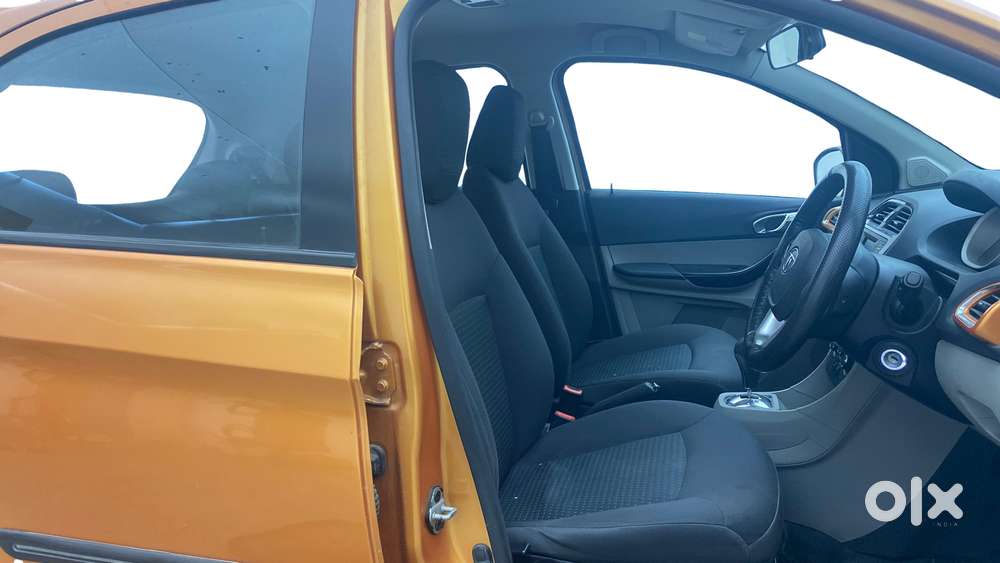 Tata Tiago 1.2 Revotron Xza, 2017, Petrol