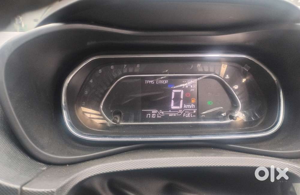 Tata Nexon 1.5 Revotorq Xz Plus (s), 2023, Petrol