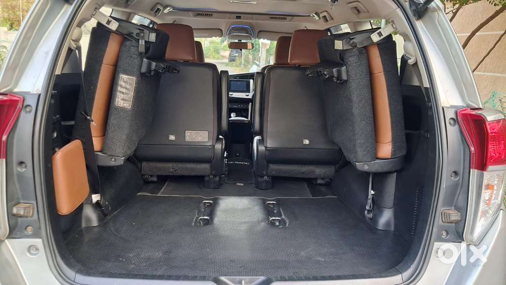 Toyota Innova Crysta 2.8 Z, 2016, Diesel