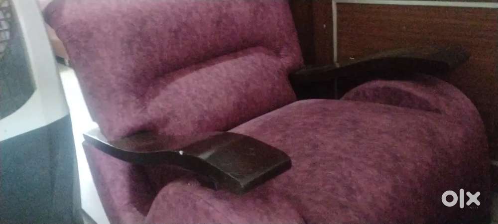 Sofa set of two single sofa
