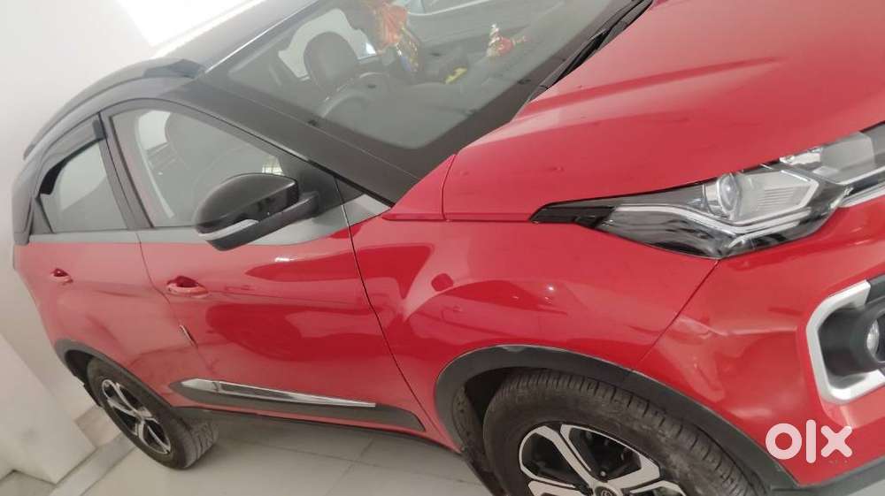 Tata Nexon 1.2 Revotron Xz Plus Premium Dual Tone, 2022, Petrol