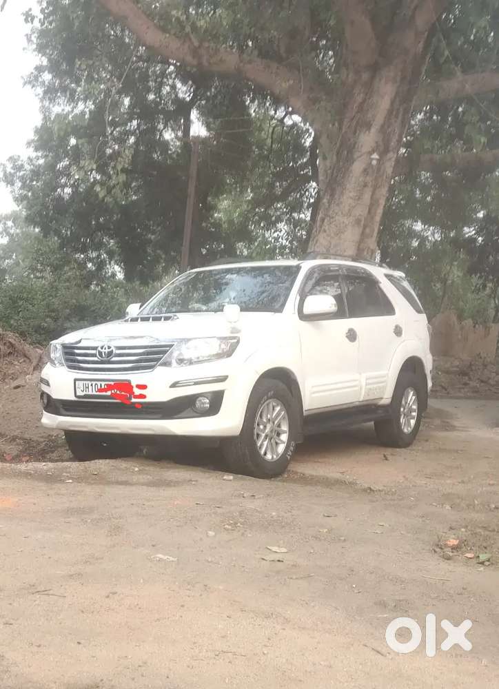 Toyota Fortuner 2013 Diesel 96000 Km Driven