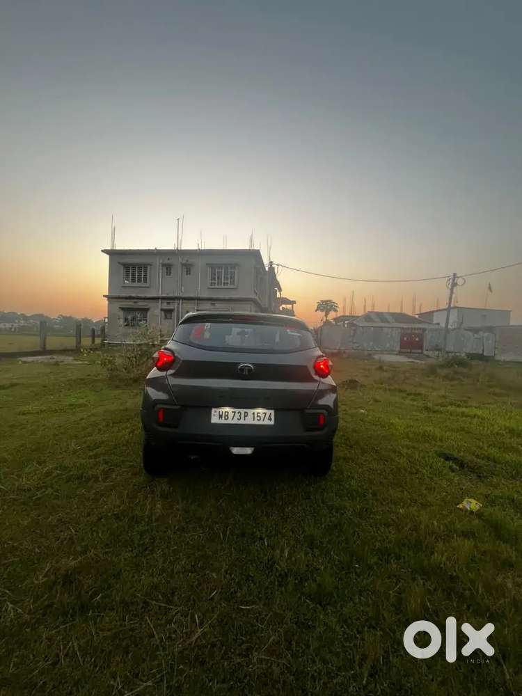 Tata Punch 2025 Petrol Well Maintained