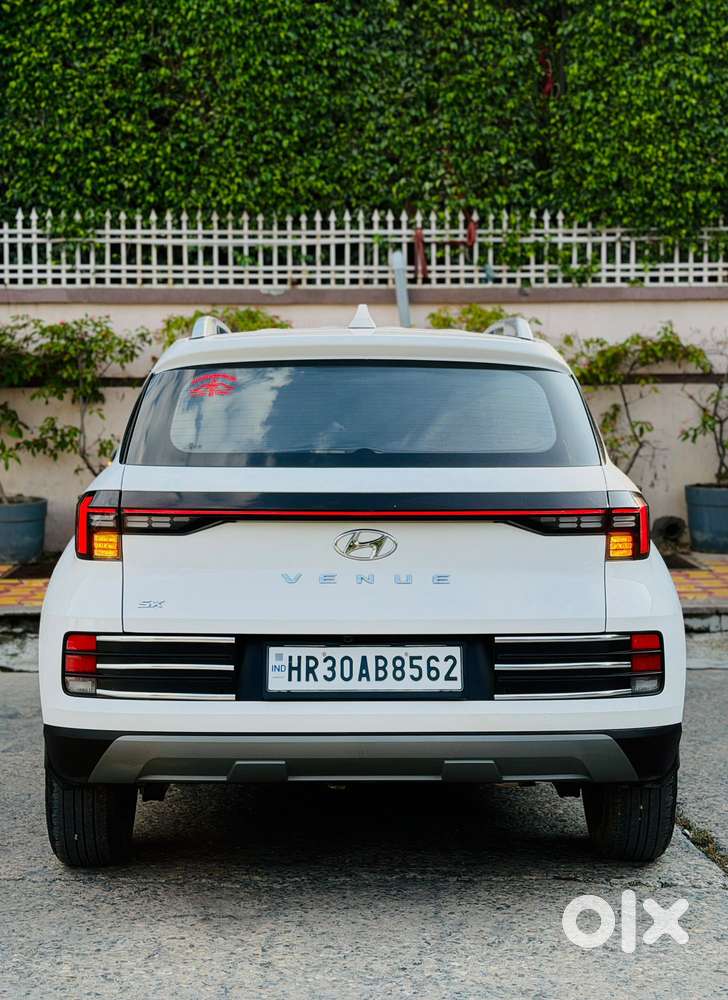 Hyundai Venue Sx, 2024, Petrol
