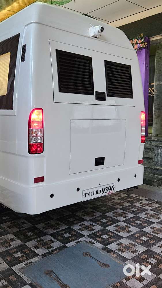 Force Motors One 4x2 6 Seating, 2023, Diesel