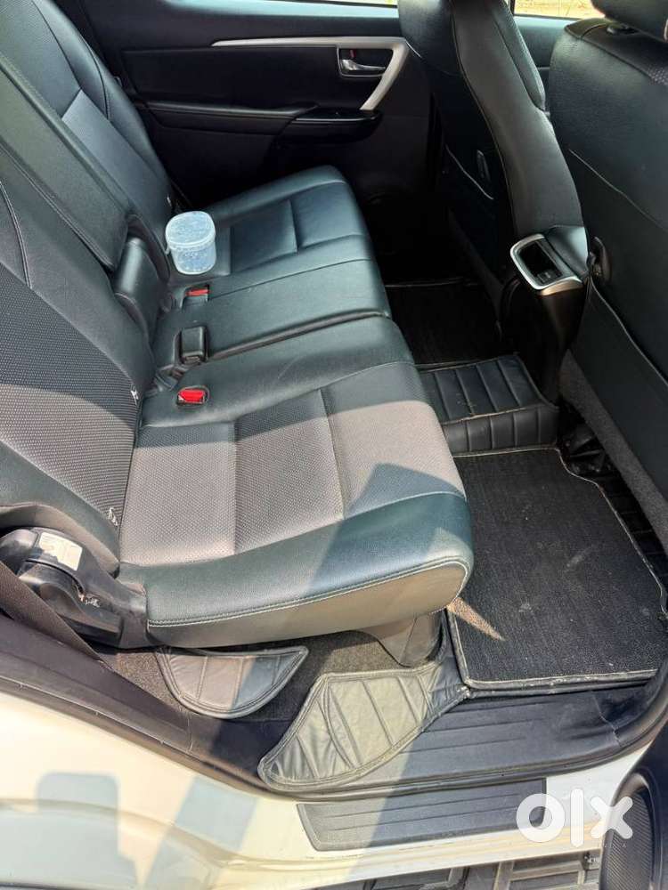 Toyota Fortuner 4x2 Mt 2.7 Petrol, 2025, Petrol